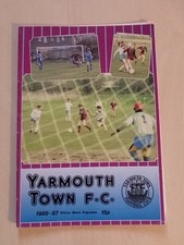 Yarmouth Town (Isle of Wight) v Sandown, Isle of Wight League, 1986/7