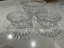 KIG MALAYSIA Set 3 Glass Bowls 6.75"x3.75" & 4.25"x2" Fleur De Lis Press Pattern