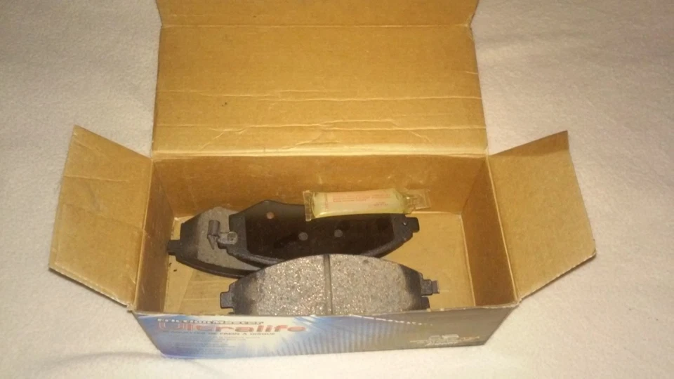 Ceramic Disc Brake Pad Front Fits Elantra/Tiburon/Sonata & Octima - Image 3 of 4