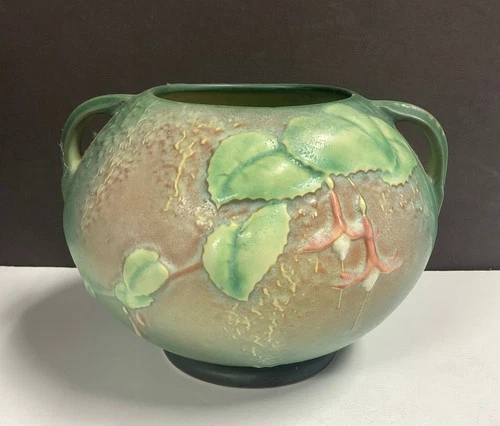 Roseville Pottery ~FUCHSIA ~ Bulbous Vase ~ 347~6" ~ HAS CHIPS !