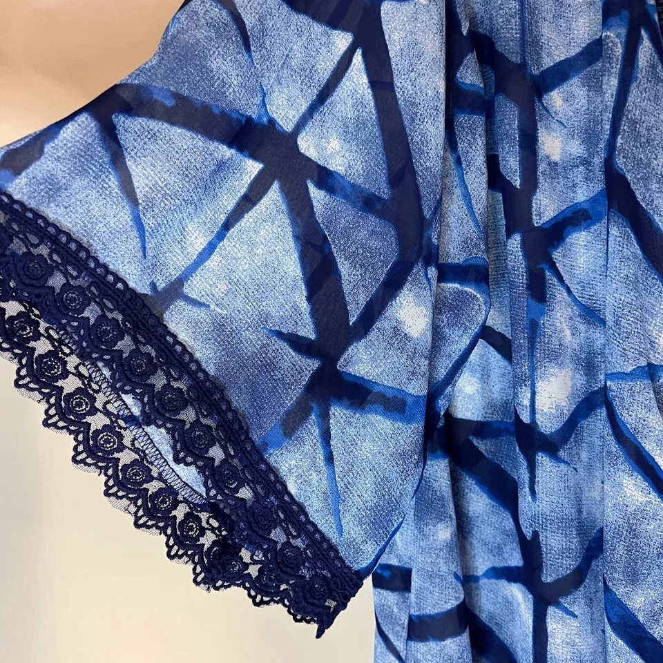 LulaRoe Azul Blanco Océano Agua Plumero Largo Cubrir Crochet Encaje Ribete Mujer L Foto 4 de 4