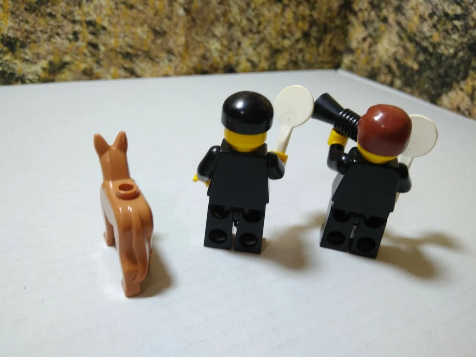 LEGO ® Set Mit Zwei Polizisten Und Hund Stadt - Bild 3 von 3