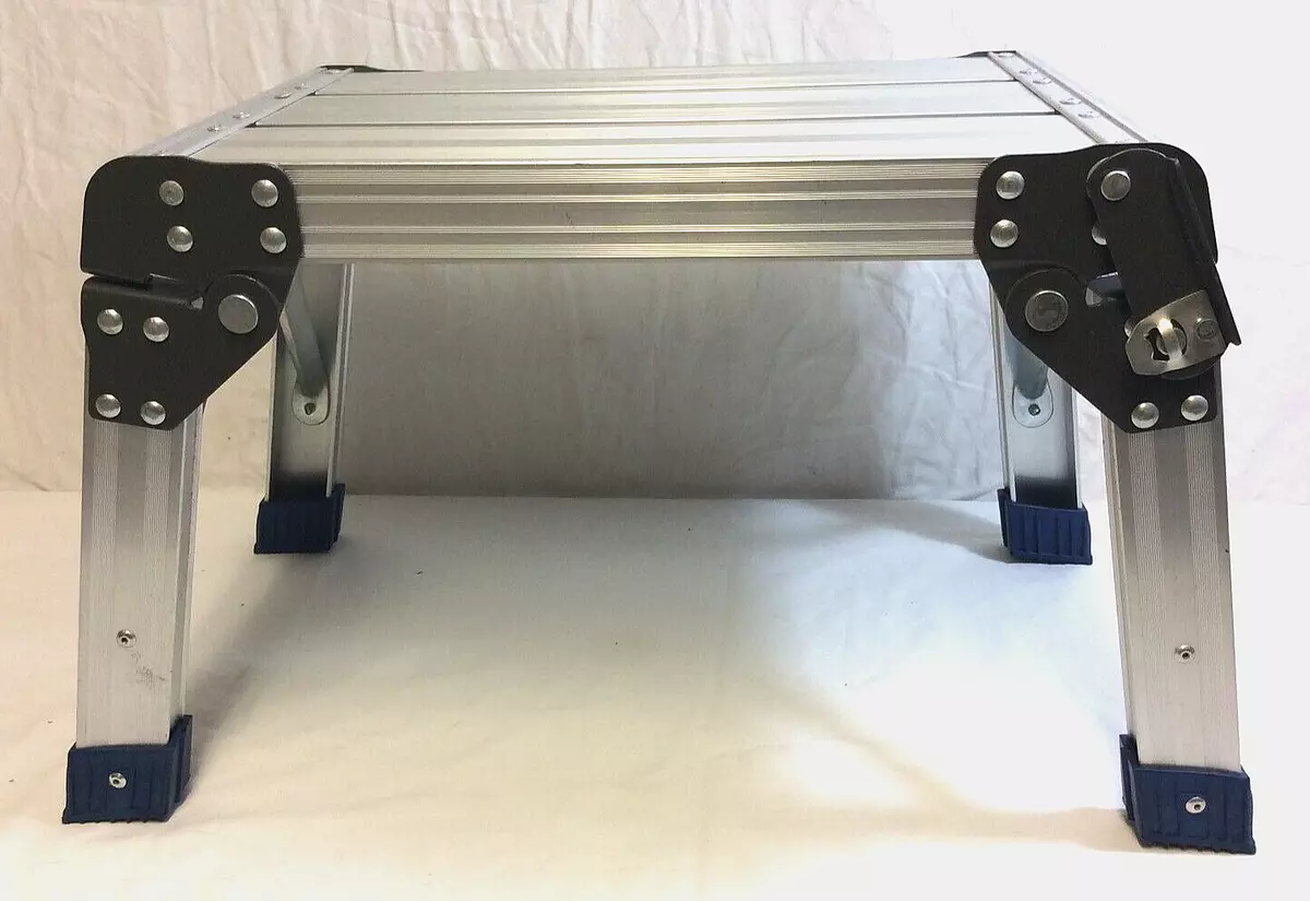 Aluminum sale folding platform