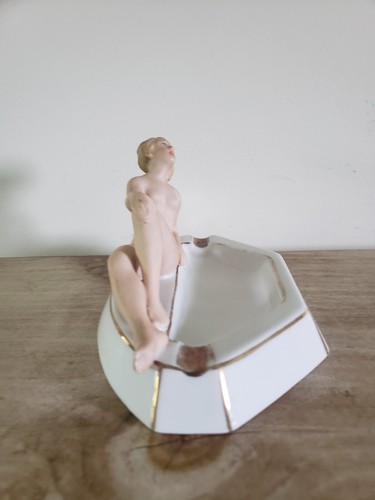 Vintage West Germany GEROLD-PORZELLAN Tettau Bavaria nude ashtray VERY RARE - Picture 5 of 7