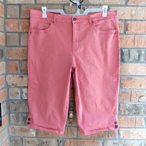 Gloria Vanderbilt All Around Efecto Adelgazante Capris Coral Talla 18 - Imagen 2 de 7