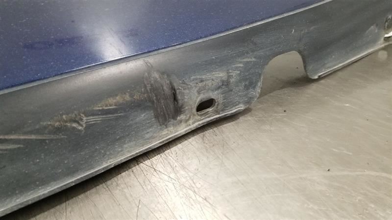 09 MASERATI GRANTURISMO ROCKER PANEL MOULDING SIDE SKIRT RIGHT PASSENGER BLUE