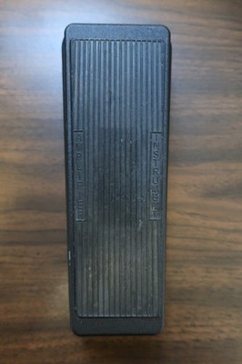 Dunlop Cry Baby Classic Fasel Wah Pedal Model # GCB-95F Missing Battery Lid