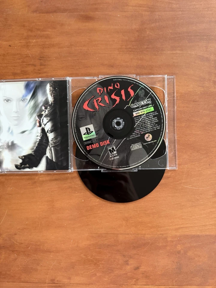 Resident Evil 3: Nemesis (PlayStation 1, Ps1) VGC Black Label CIB w/ Reg & Demo - Image 3 of 4