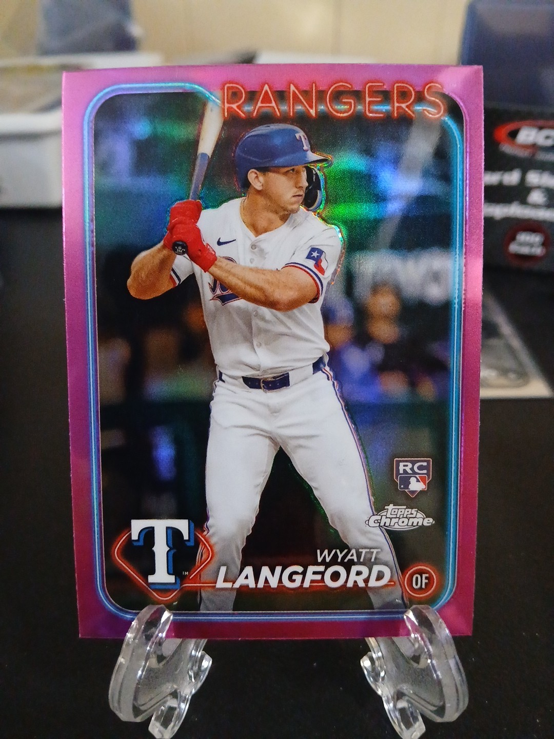 2024 Topps Chrome - Wyatt Langford #122 Pink Refractor (RC)