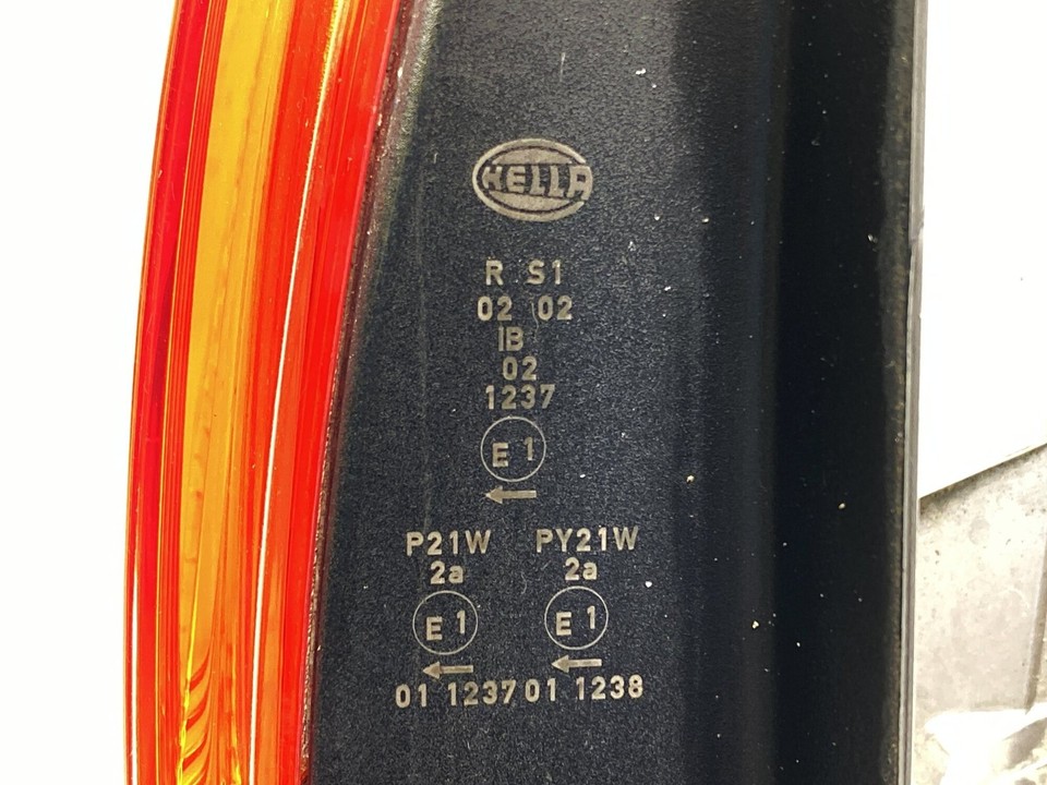 Vérin De Coffre Gauche Pour BMW Série 7 E65/E66/E67 - Neuf, Référence 51247201461
