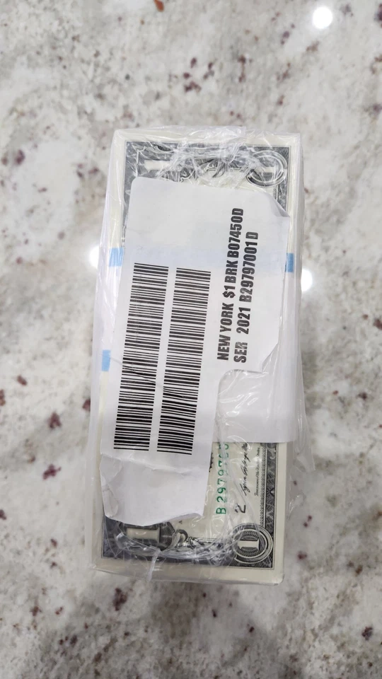 New 2021 New York $1 One Dollar Bills Whole Brick Sealed Uncirculated $1000 FV - Image 4 of 4