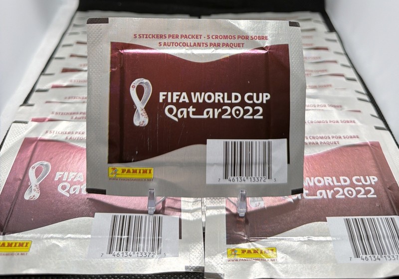 20 PACKS OF 2022 PANINI FIFA WORLD CUP QATAR STICKERS (5 STICKERS PER PACK)
