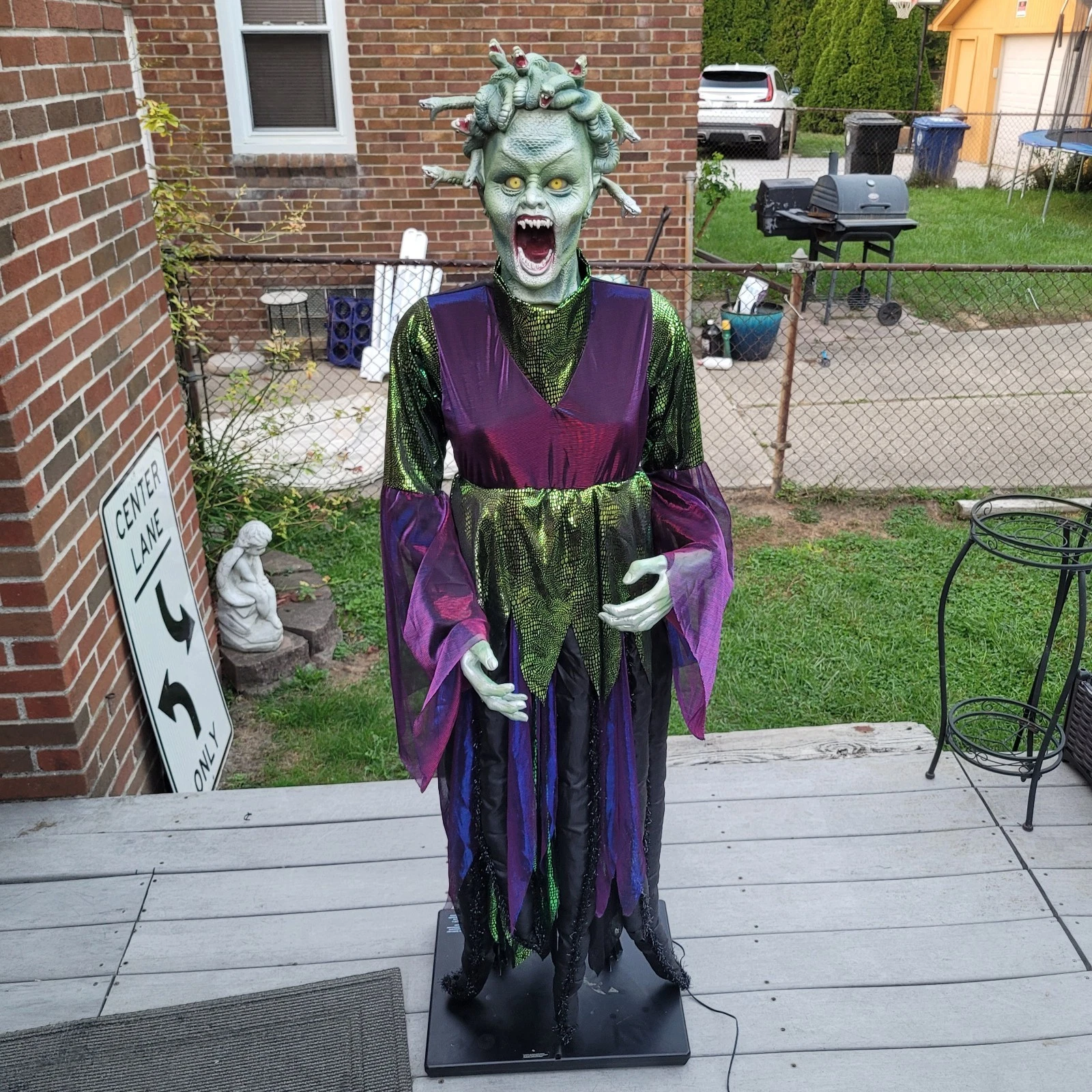 RARE 2014 Gemmy Medusa Life-sized 5ft Spirit Halloween Animatronic Prop READ!