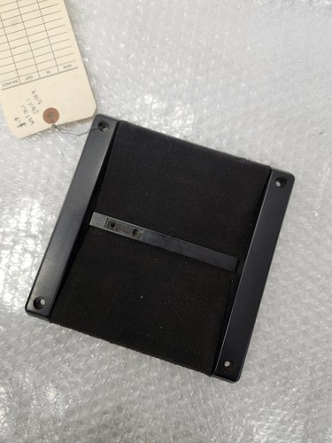 1984-1989 C4 Corvette Bose puerta cubierta de altavoces rejilla borde parrilla fabricante de equipos originales (sin emblema) - Imagen 6 de 6