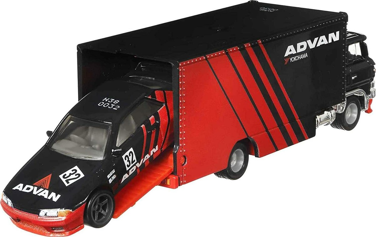 Hot Wheels Team Transport Nissan Skyline GT-R (BNR32) Sakura