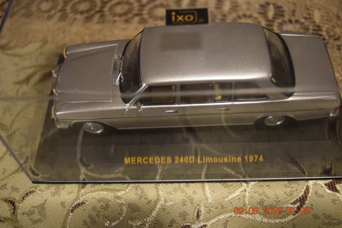 ixo MODELS メルセデス・ベンツ W115 240Dリムジン 1974 Mercedes-Benz 240 D Limousine 1974 IXO [CLC034] | eBay