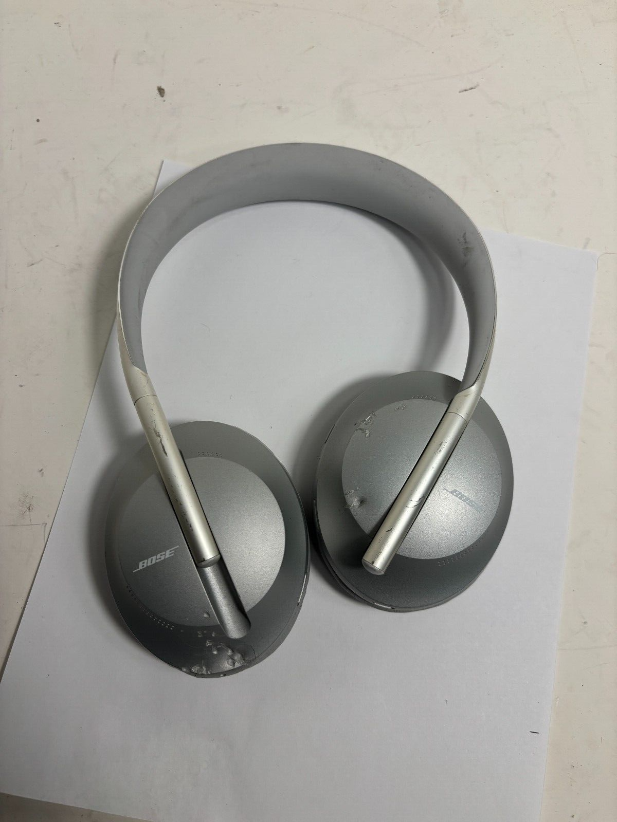 Bose Bluetooth Headphones NC700 (WHITE) NICE - TESTED WORKING C GRADE HVA-image