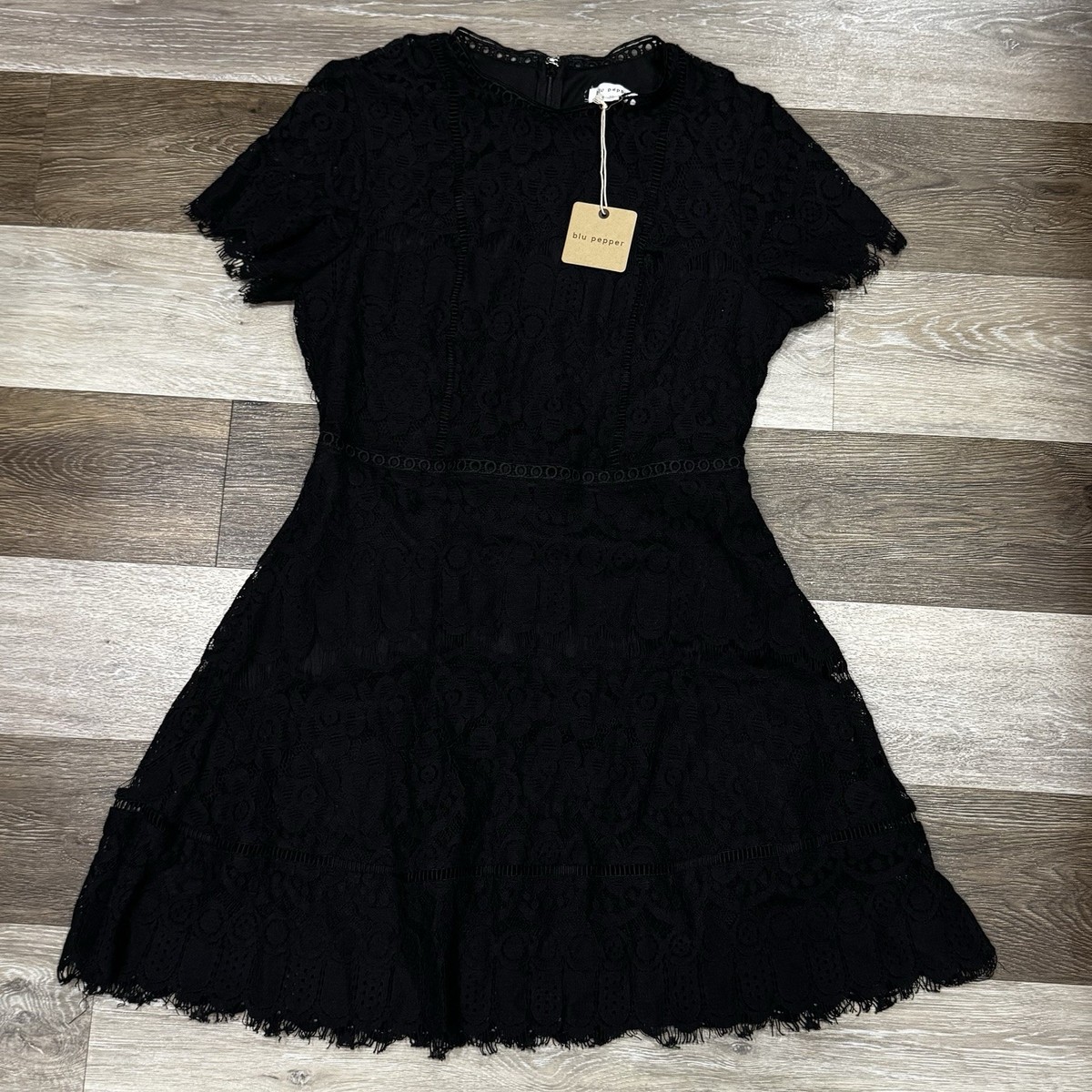 NWT! Blu Pepper Black Lace Midi Dress Size Medium Lined Back Zip Short  Sleeve | eBay