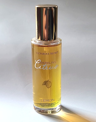 Victorias Secret Sparkling Citrus  LEMON ESCAPE   Eau de Toilette~1 fl. oz./30ml