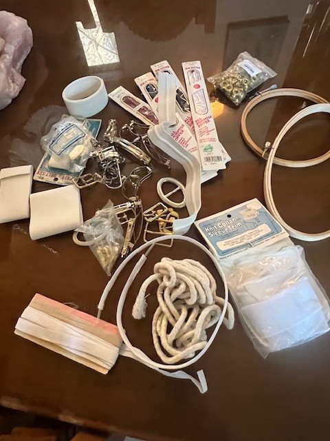 LOT SEWING SUPPLIES, ZIPPERS, GROMMETS, BELT BUCKLES, ETC.