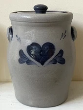 Rowe Pottery Works Lidded 10” Canister/Crock 1996 Blue Heart Design Salt Glaze