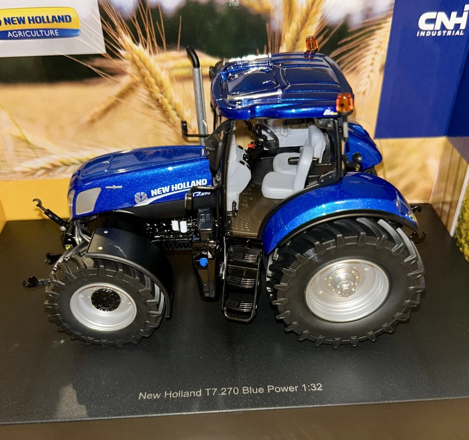 ROS 1:32 SCALE NEW HOLLAND T7.270 BLUE POWER TRACTOR 2013-2015 GREY RIMS - Image 3 of 4