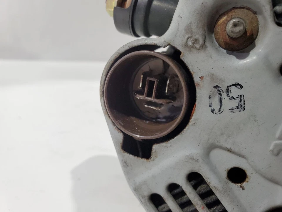 Used Alternator fits: 1986 Honda Crx 1500 HF Grade A - Image 2 of 4