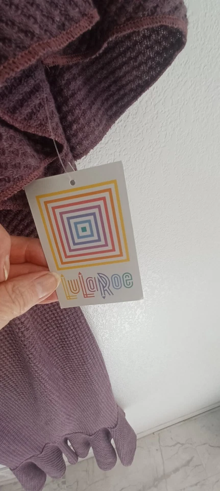 VESTIDO LULAROE CICI Talla Lg Con Etiquetas. Púrpura. Volantes. Material para gofres Foto 3 de 4
