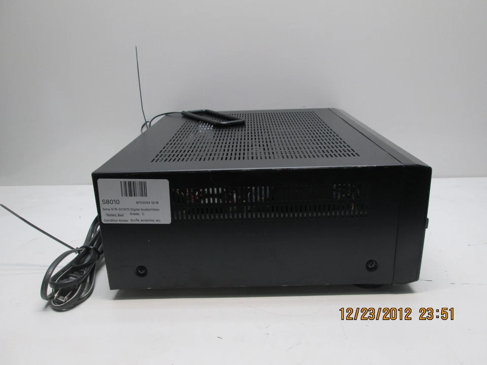 Sony STR-DE1075 A/V Receiver - Parts/Repair - Image 2 of 4
