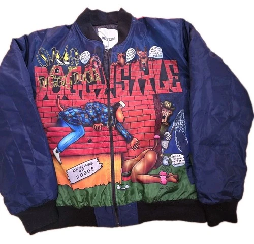 NEW WOT Men’s Large Snoop Doggy Dogg Doggystyle Album Art Bomber Jacket  - product listing photo