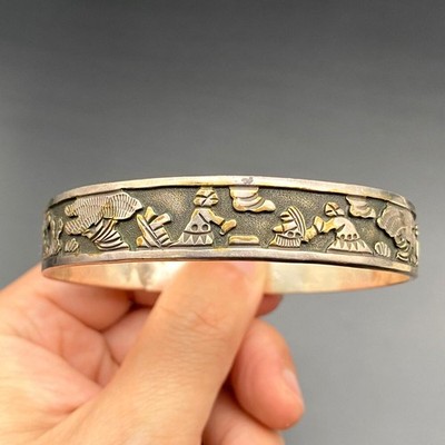 Vintage Storyteller Floyd Lloyd Becenti Sterling Silver Bangle Bracelet 8-1/2''