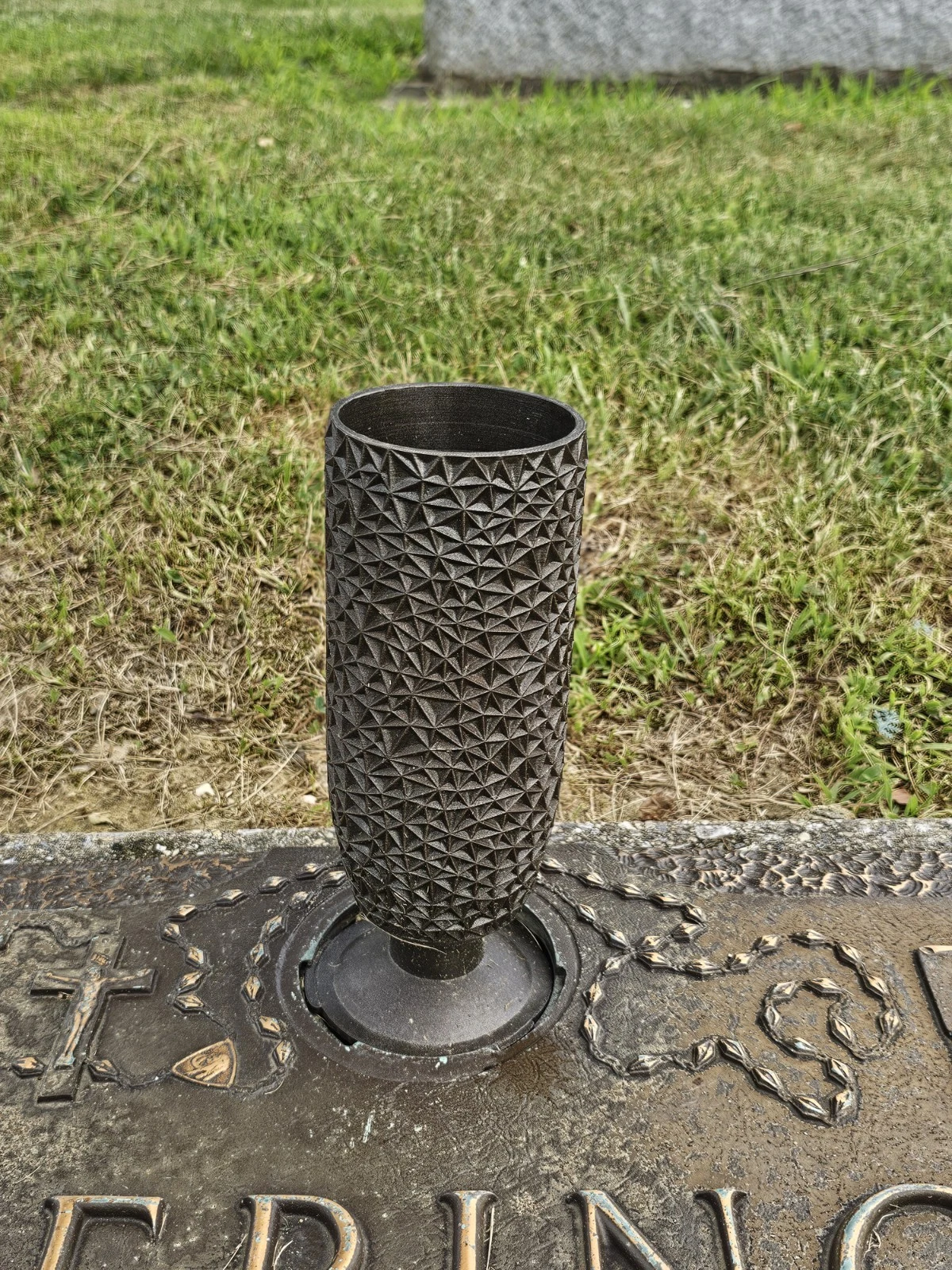 Cemetery Flower Vase Replacement
Opens in a new window or tab