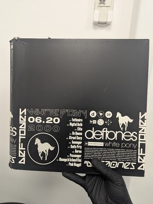 White Pony Deftones(20th Anniversary Deluxe) [VINYL] Used Damaged Cover See Pics