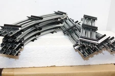 MENARDS TUBULAR "O" GAUGE OVAL 8 CURVE 031" & 8 10" STRAIGHT