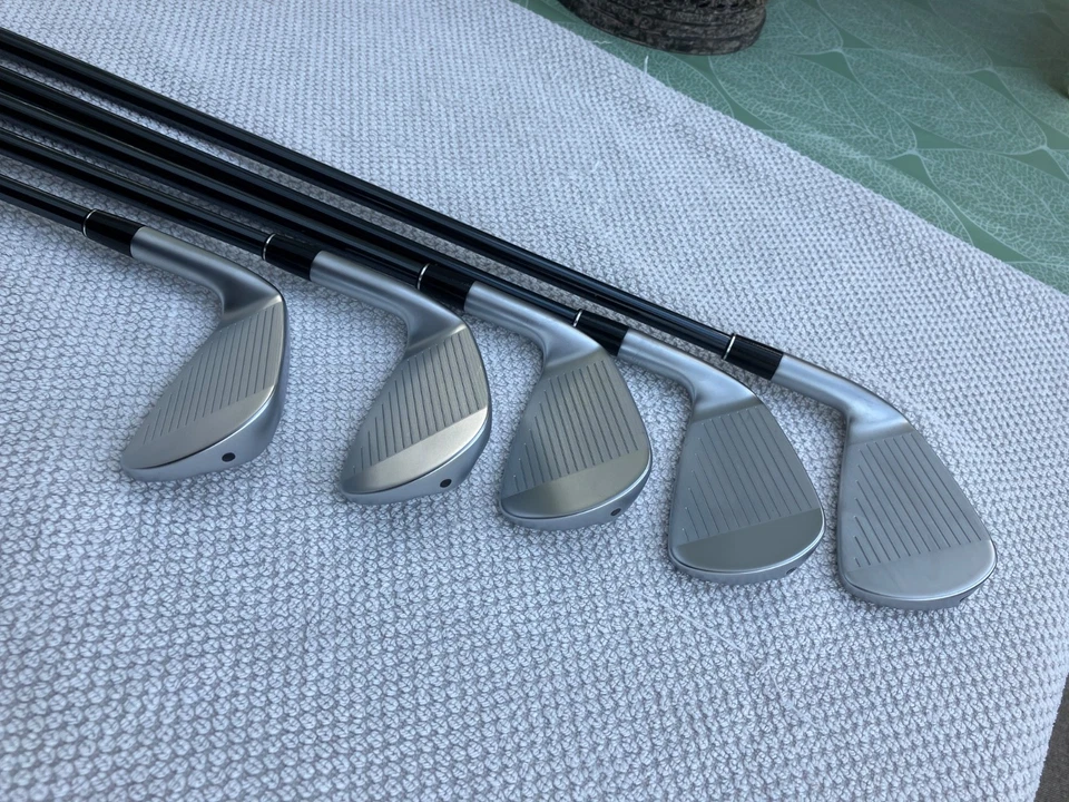 Srixon ZXi4 Eisen 6 -PW, Sen.Flex Graphit, wie neu, 10 Tage alt,RH - Bild 4 von 4