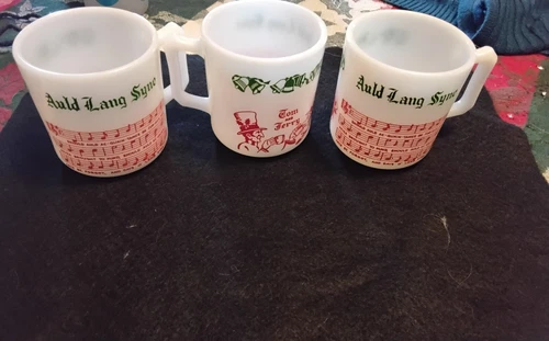 3 VTG Tom & Jerry 1960s Auld Lang Syne Hazel Atlas Milk Glass Holiday Punch Mugs
