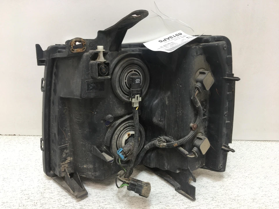 07 CHEVY SILVERADO 2500 новый стиль (гладкая обшивка двери) правосторонняя пассажирская фара - Изображение 2 из 2