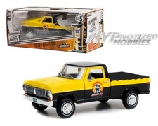 GREENLIGHT 1:24 1970 FORD F-100 WITH BED COVER ARMOR ALL DIE-CAST 85063