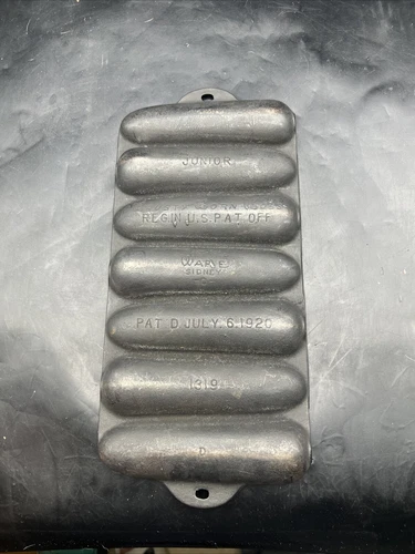 Wagner Ware Junior Sydney Tea Size Krusty Korn Kobs Pan Cast Iron 1319 1920 Corn