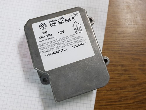 VW Passat 3B Bj00  Airbagsteuergerät Steuergerät für Airbag