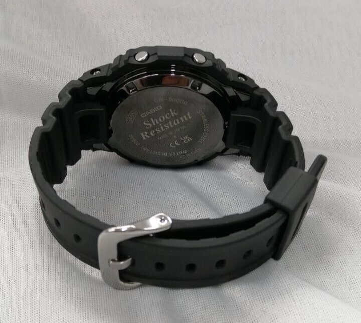 Casio G-Shock GW-5000U-1JF Screw back From Japan Free Casio G-Shock GW-5000U-1JF Screw back From Japan Free