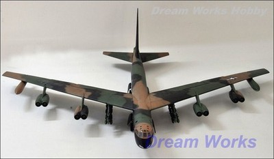 Award Winner Built Tamiya 1/100 Boeing B-52D “Pink Panther