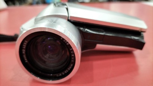 Sanyo Xacti DMX-HD1000 Speicher Videokamera High Definition Digital Film Silber - Bild 5 von 6
