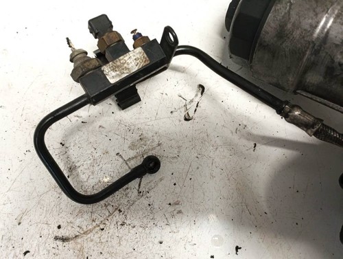 Audi A4 1998 Oil feed pipe (Oil Line Oil Pipe Tube) 059145771e, Ge #2592876-87