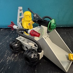 VINTAGE LEGO 6847 SPACE DOZER LUNAR DUMPER COMPLETE w BOX & MANUAL EUC!