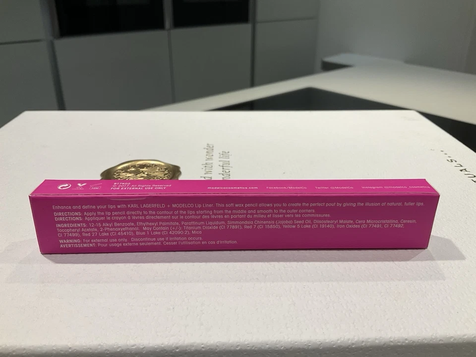 💕 Karl Lagerfeld + ModelCo Lip Liner in Rosewood - New & Boxed 💕 - Image 3 of 4