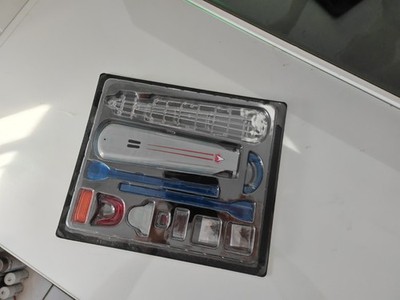 FANHOME EAGLEMOSS BUILD THE STAR TREK USS ENTERPRISE NCC-1701 D SHIP PART 2