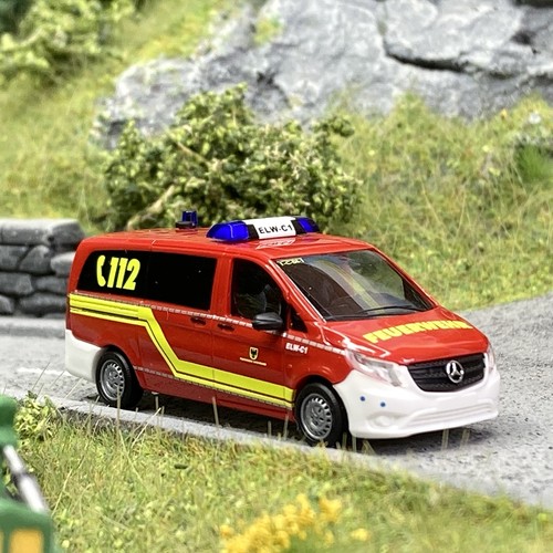 Mercedes Vito Pompiers "Dortmund" - BUSCH 51181 - HO 1/87 | Condition: Neuf