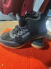 Mens Size 10  And 1 Shoe Preowned