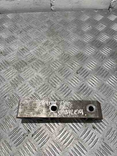 PORSCHE CAYENNE 92A Stabilisatorhalterung vorne rechts 7L0411063B 4.80 21518175